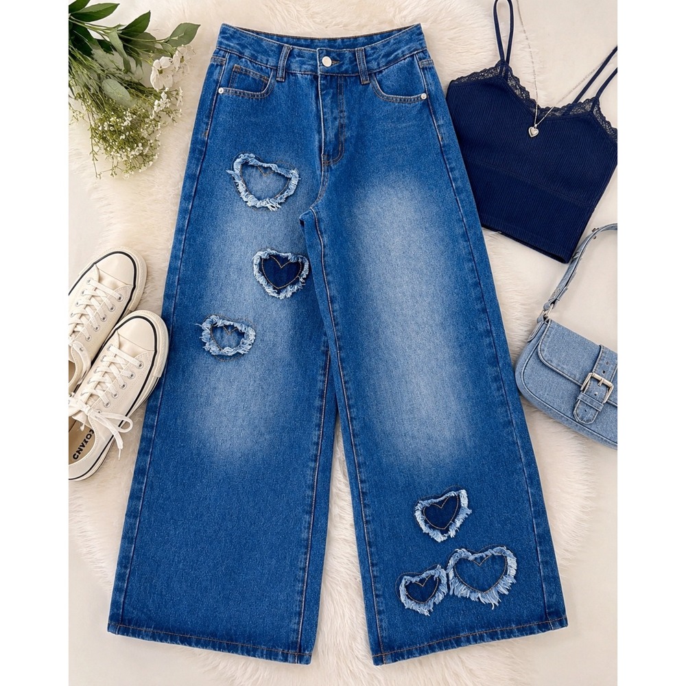 Blue Wide Leg Heart-Accent Jeans for Women in Small